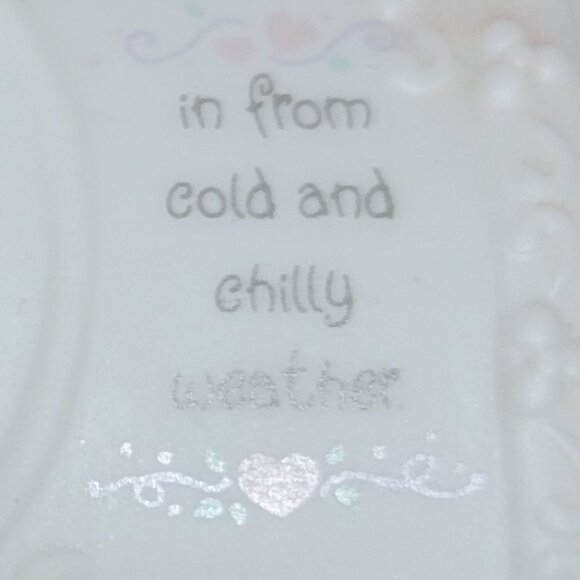 Precious Moments January Birthstone Hope Chest Gift Box - Picture 11 of 12